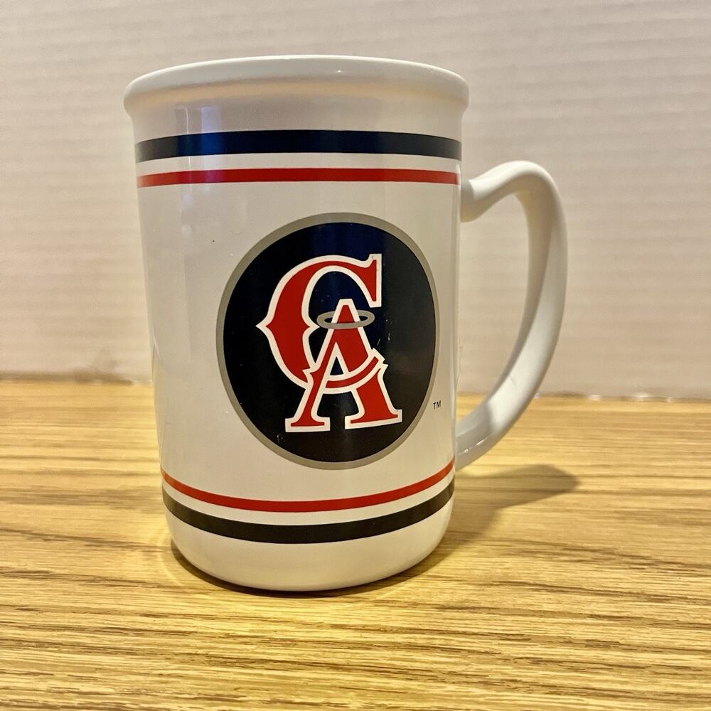 Vintage MLB California Angels Baseball Oversized Coffee Dinner Mug 20 Ounces